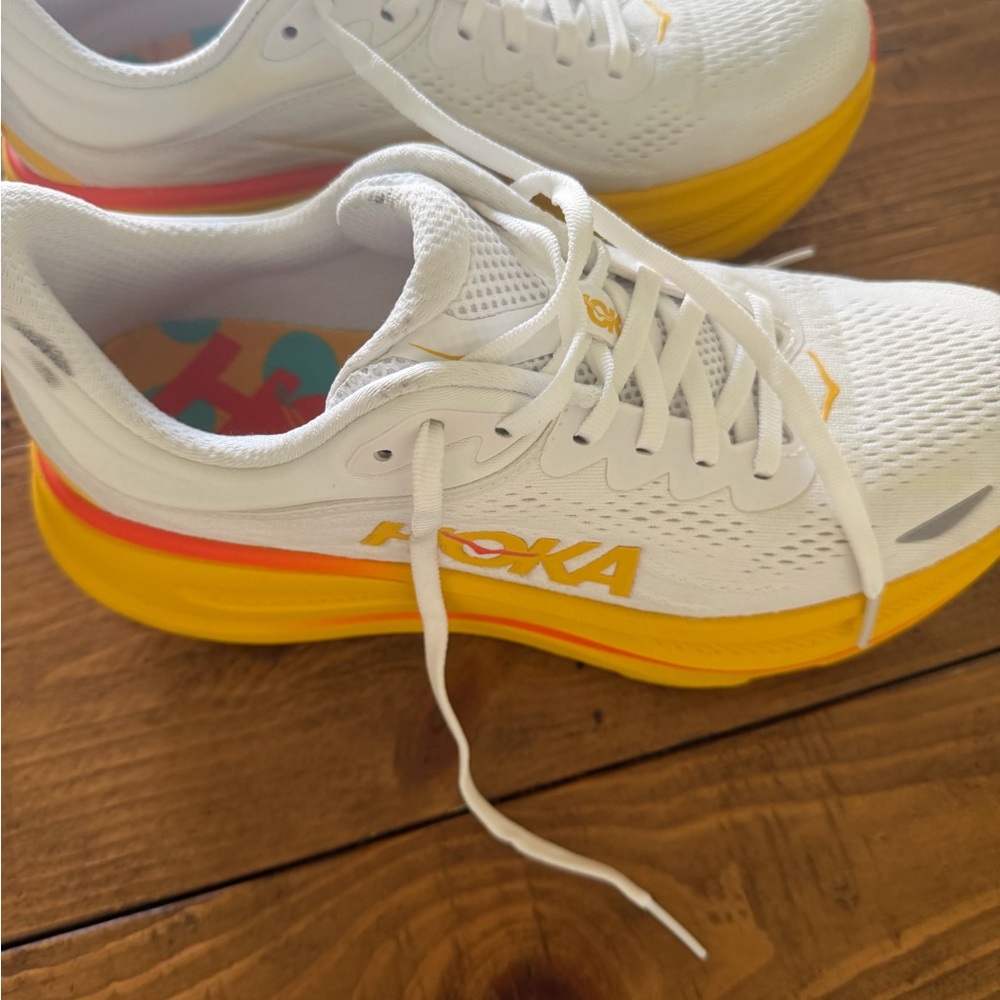 Women’s Hoka Bondi 9 size 8.5 White, Yellow & Orange Running Shoes